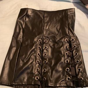 Faux leather mini skirt